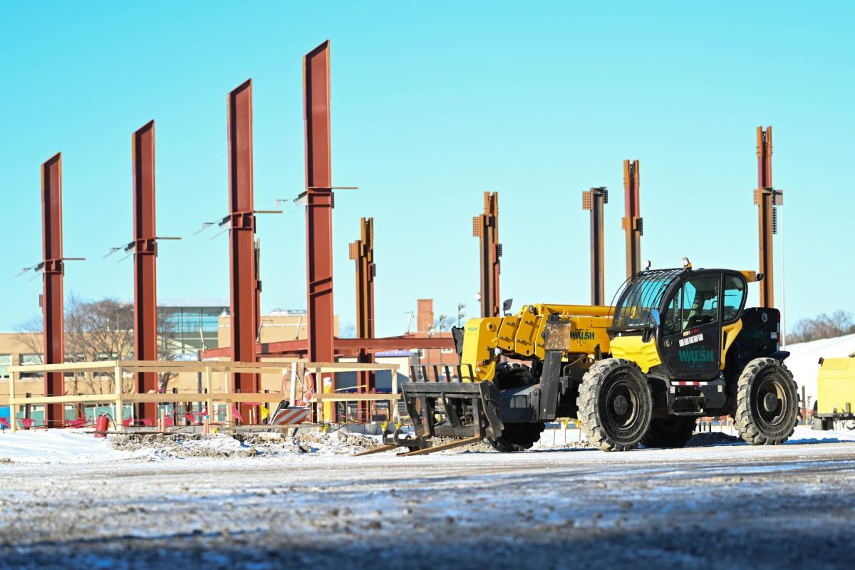 The budding collaboration among Evanston eateries, the city’s economic development office and Turner Construction Company seeks to provide lunches and boost the restaurants’ bottom lines.